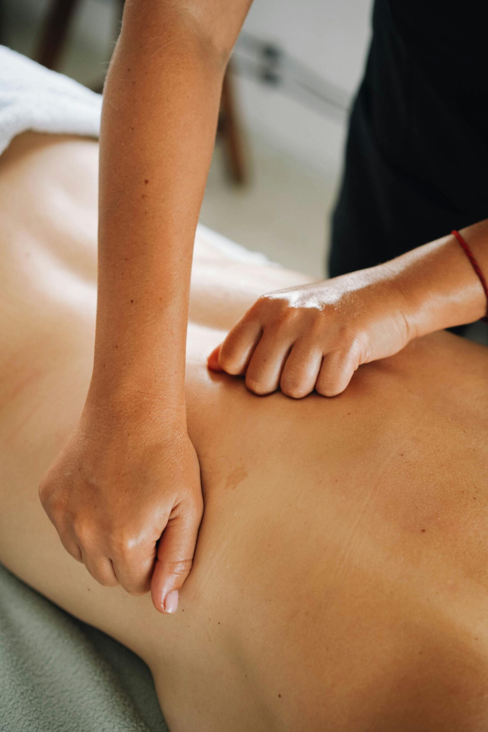 What’s the Benefits of B2B Massage?